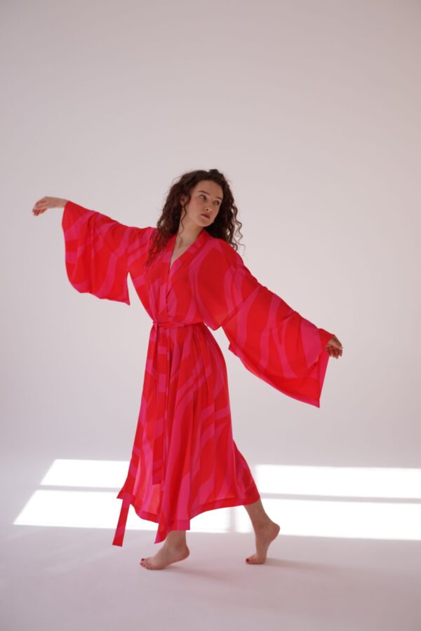 Alternative view of Kimono Flame